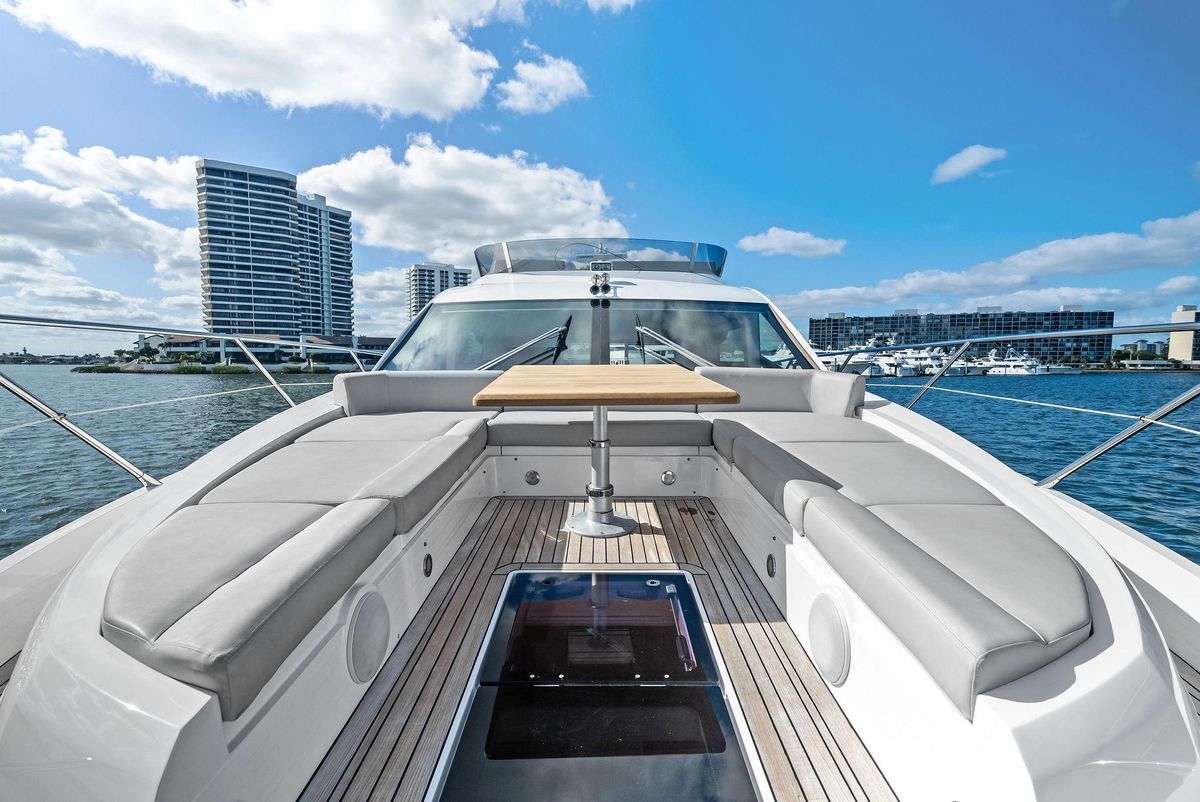 2021 Sunseeker 52 