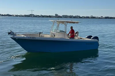 2022 Sailfish 242 CC