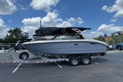 Sea Ray 250 SDX