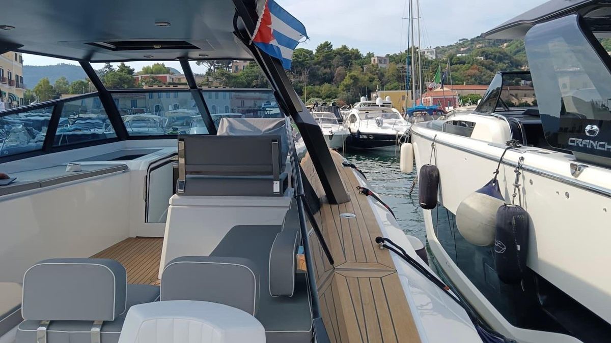 2016 Evo Yachts 43 