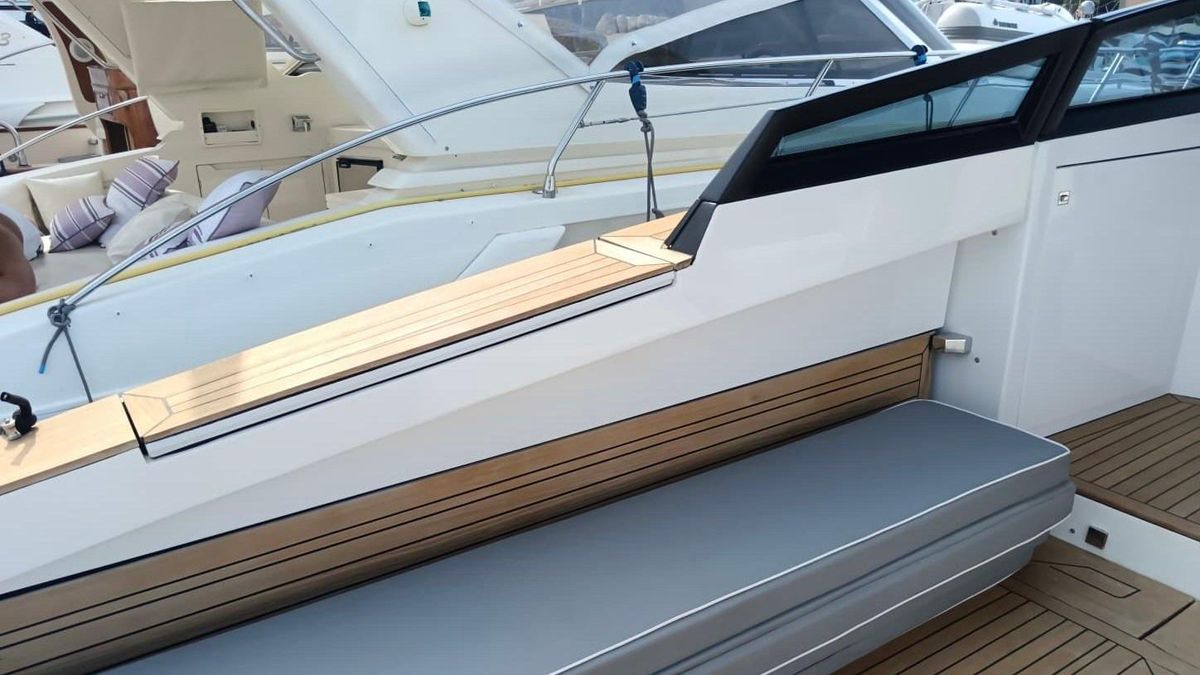 2016 Evo Yachts 43 