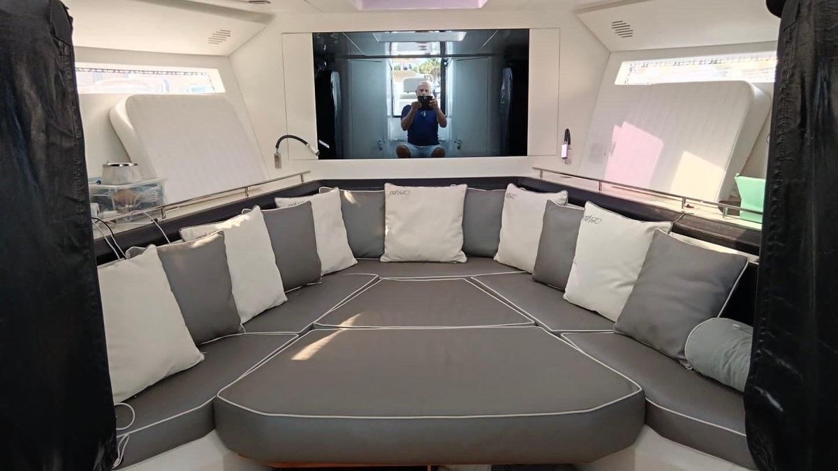 2016 Evo Yachts 43 