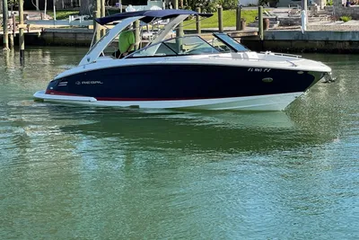Regal 2800 Bowrider