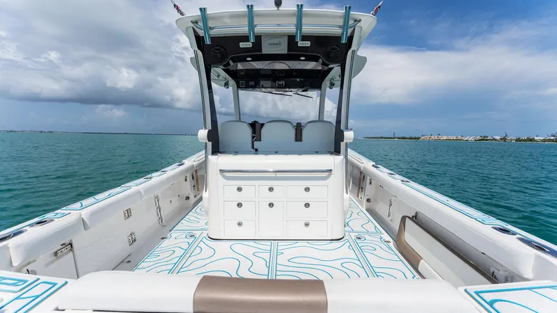  Yacht Photos Pics 2016 EDGEWATER 368 CC - Image 34