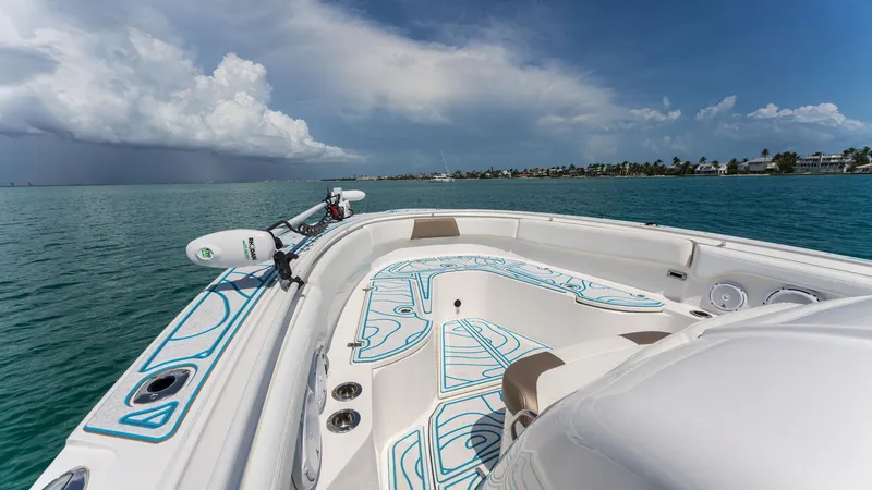  Yacht Photos Pics 2016 EDGEWATER 368 CC - Image 35