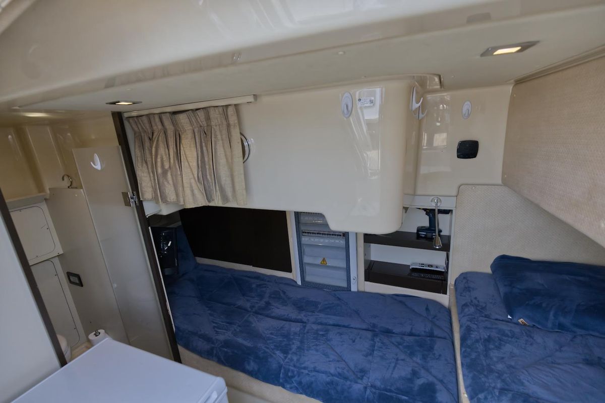 2015 Azimut 64 