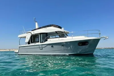2023 Beneteau Swift Trawler 41 Fly