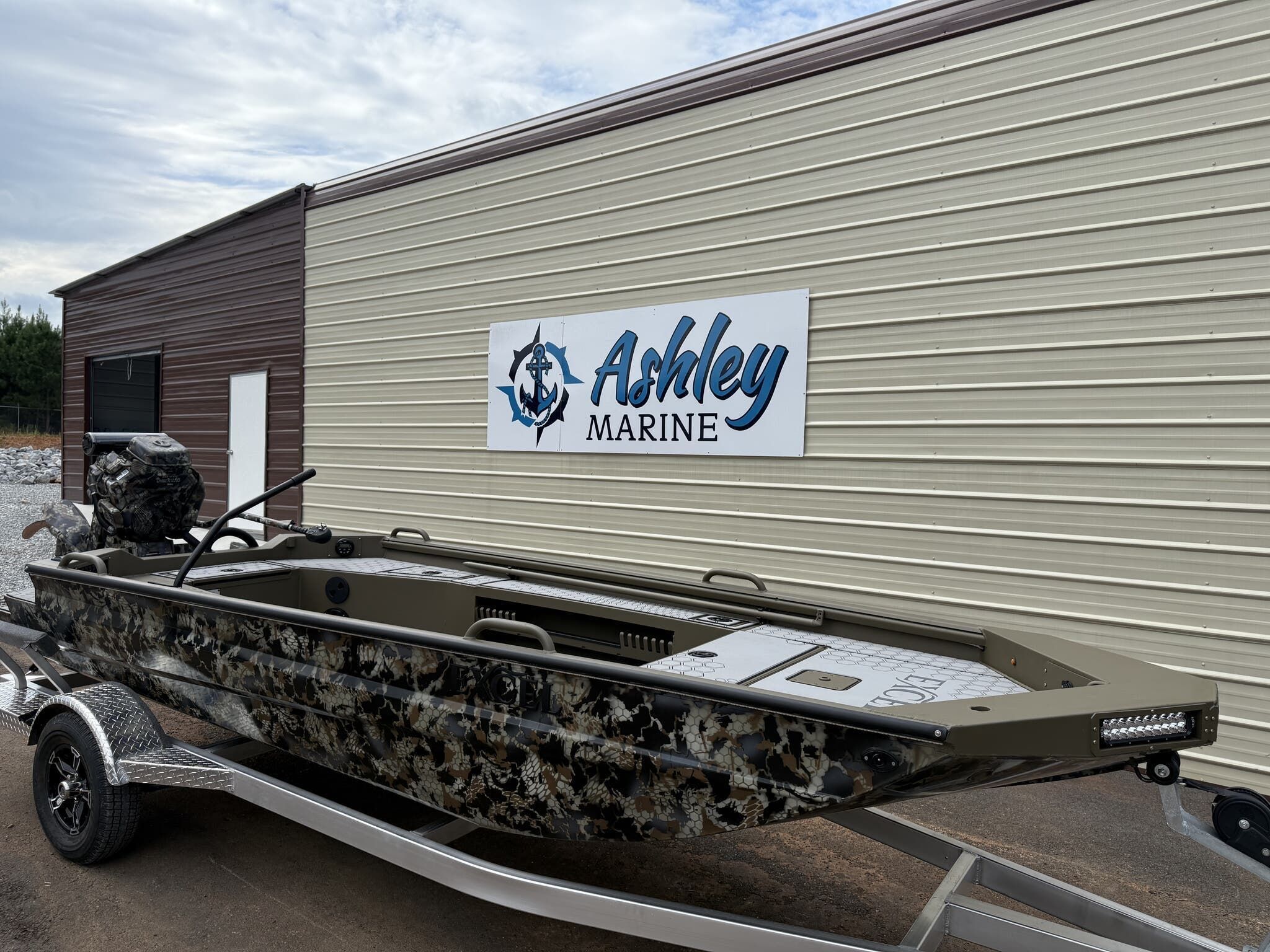 Excel 1754 Shallow Water F4