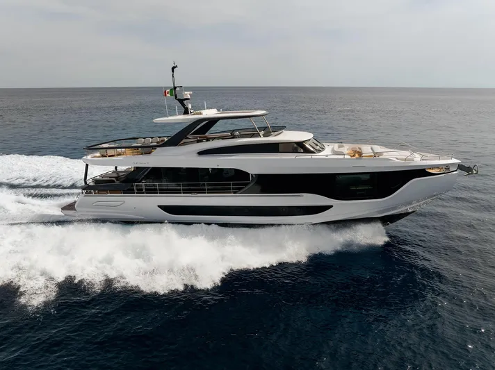  Yacht Photos Pics 