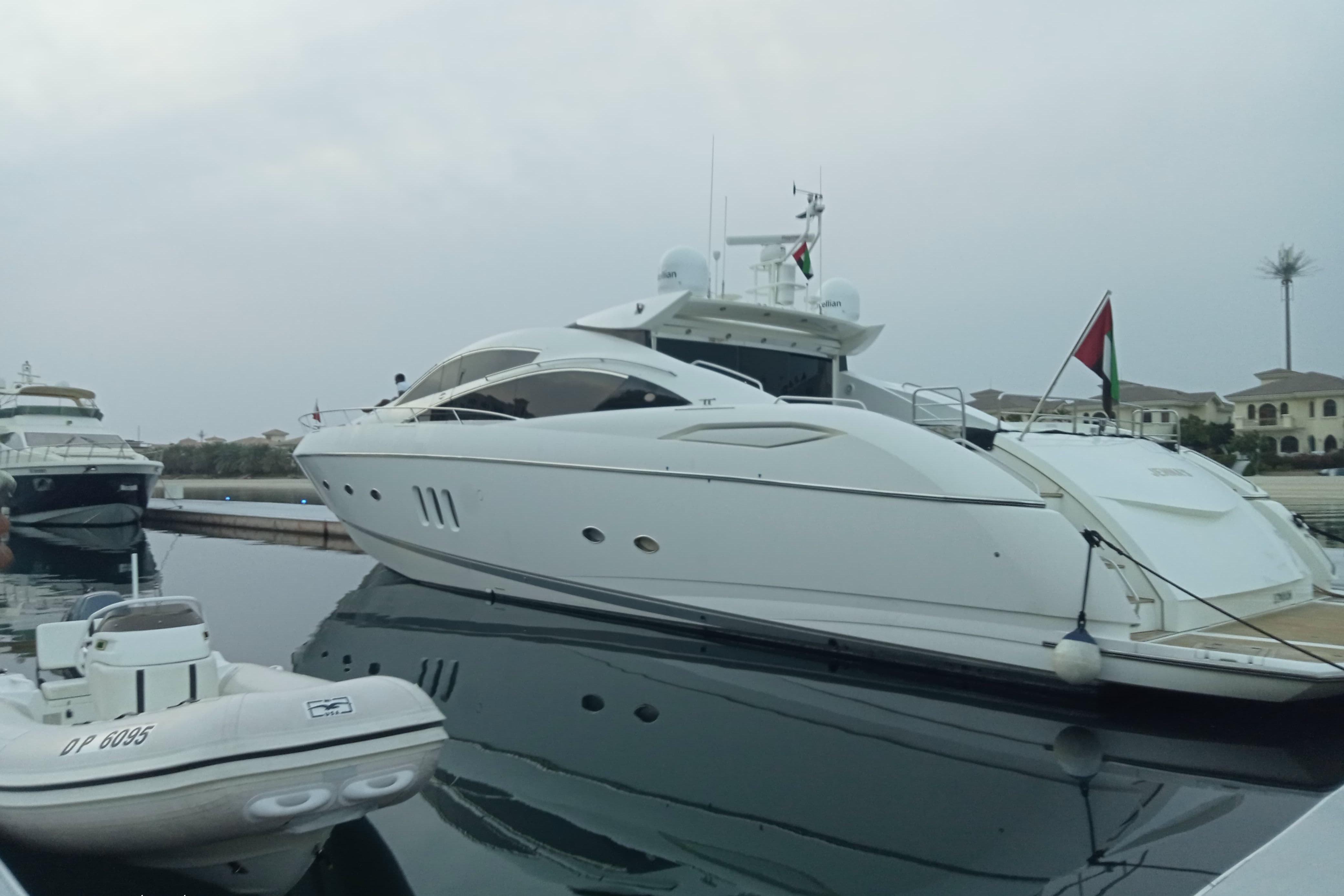 Sunseeker Predator 82