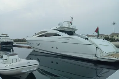 Sunseeker Predator 82