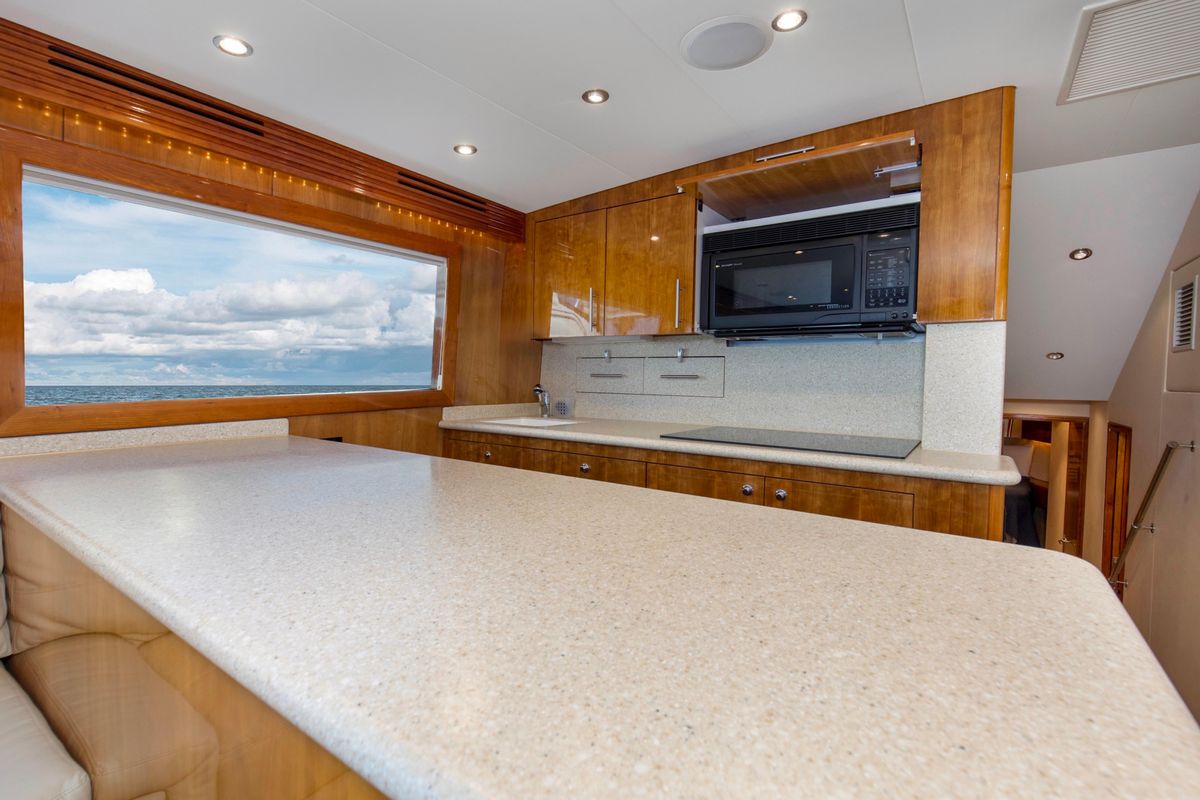2008 Hatteras 54 