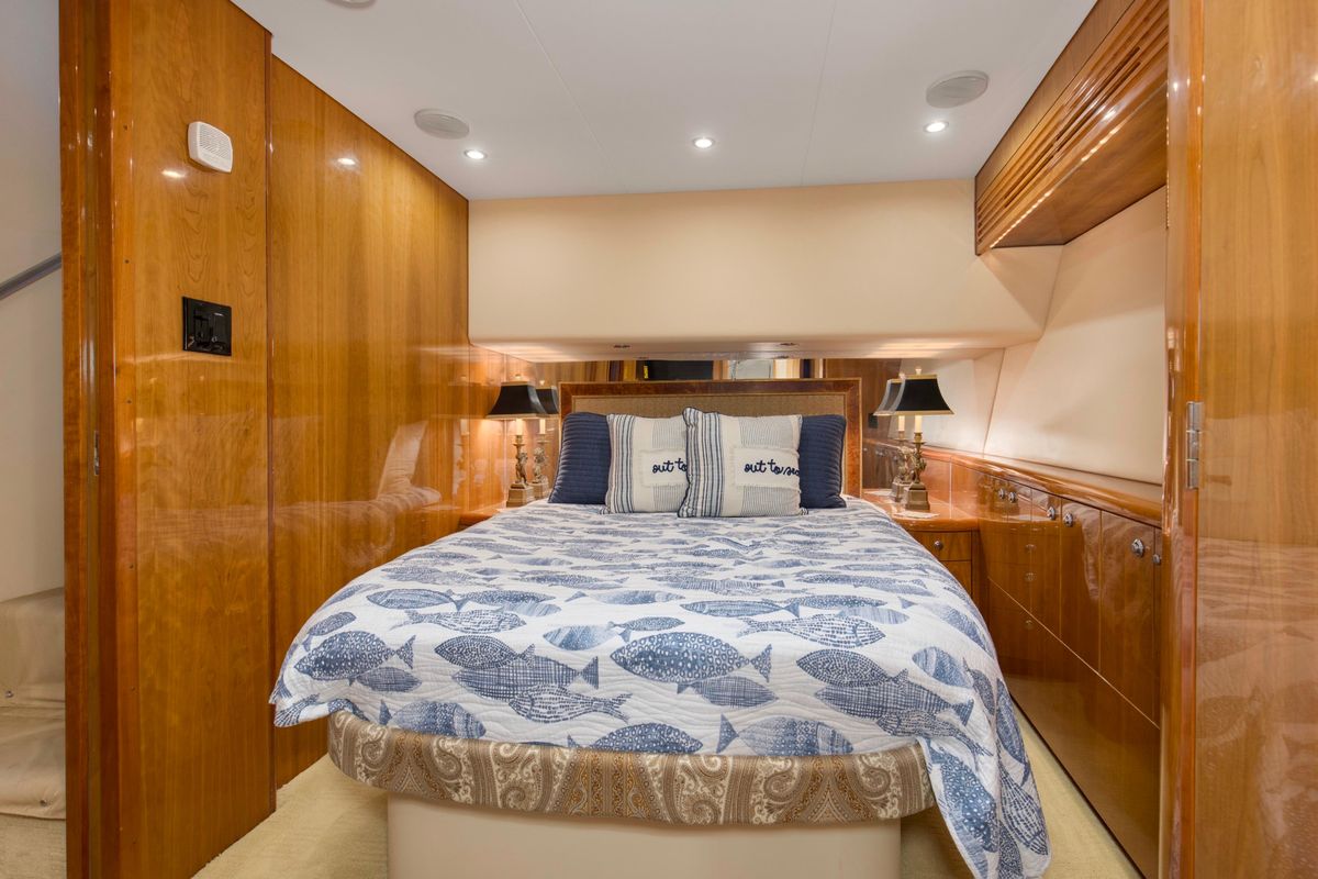 2008 Hatteras 54 