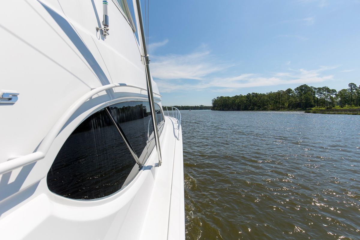 2008 Hatteras 54 