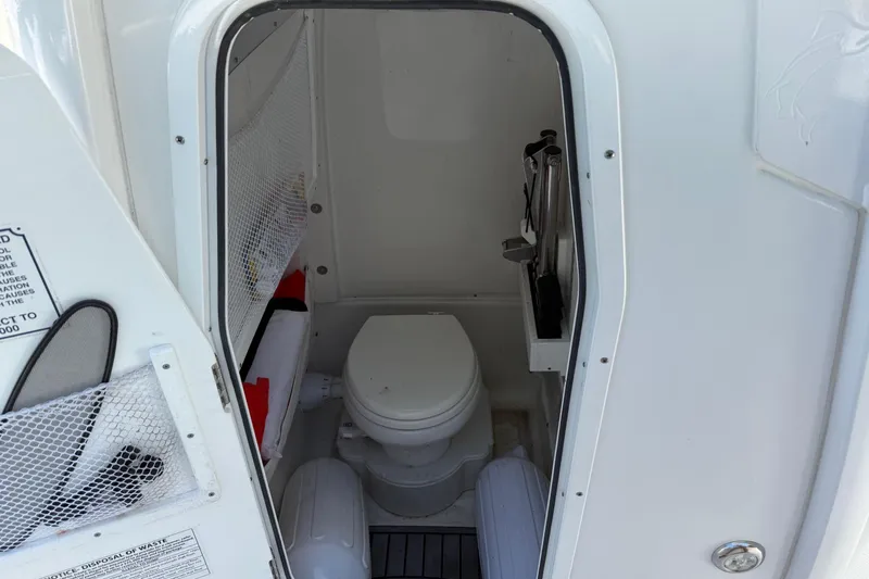  Yacht Photos Pics Interior of 2023 Sea Hunt Ultra 275 SE with toilet.
