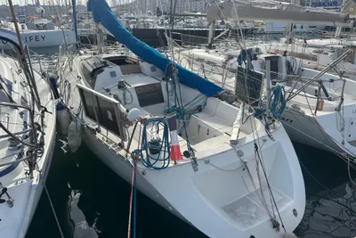 1986 Jeanneau Selection 37