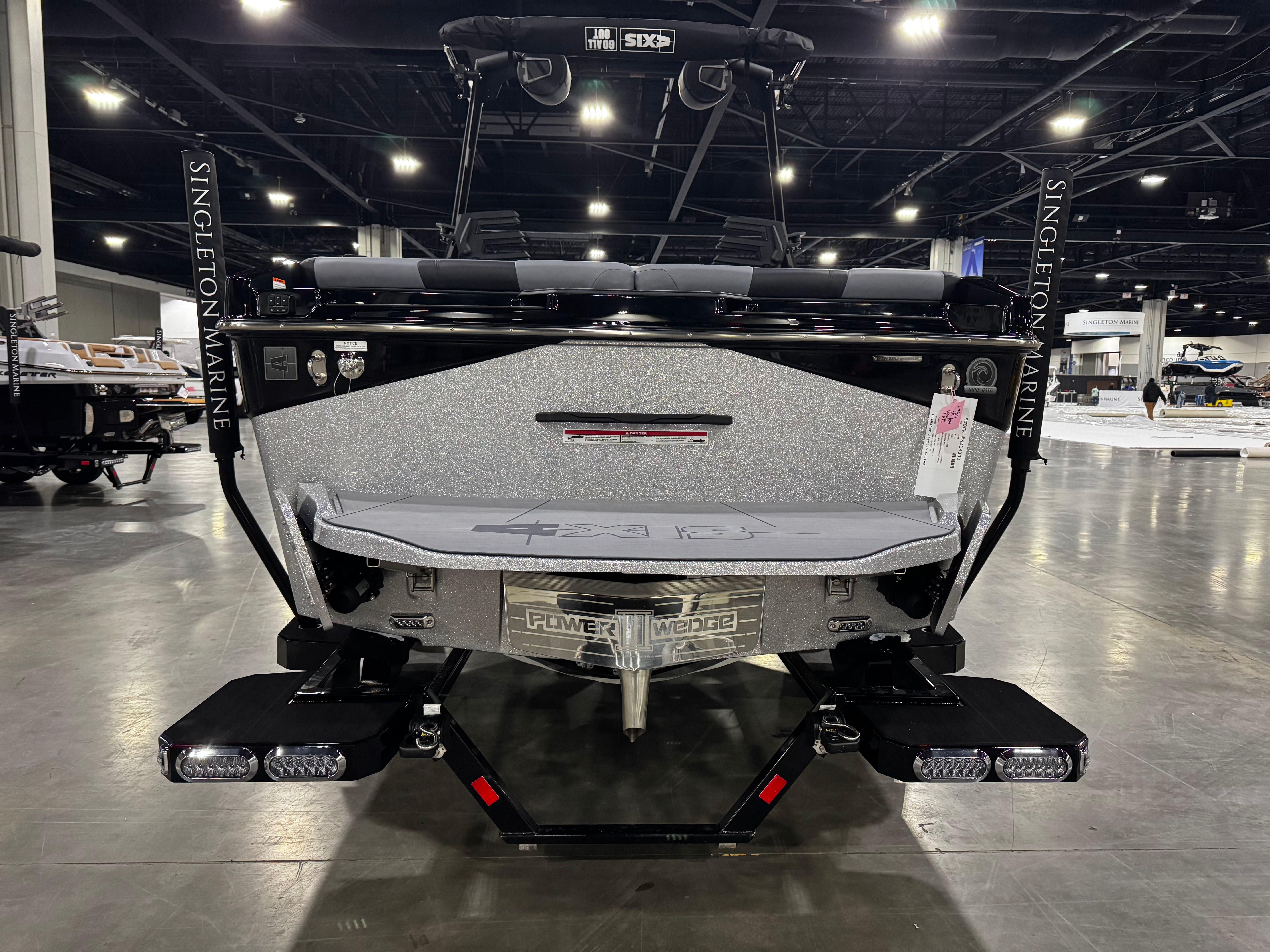 2025 AXIS T235 - Image 5