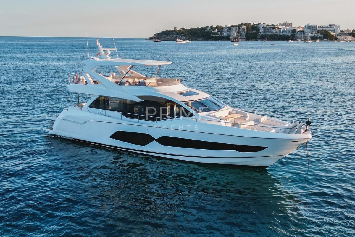 2019 Sunseeker 77 