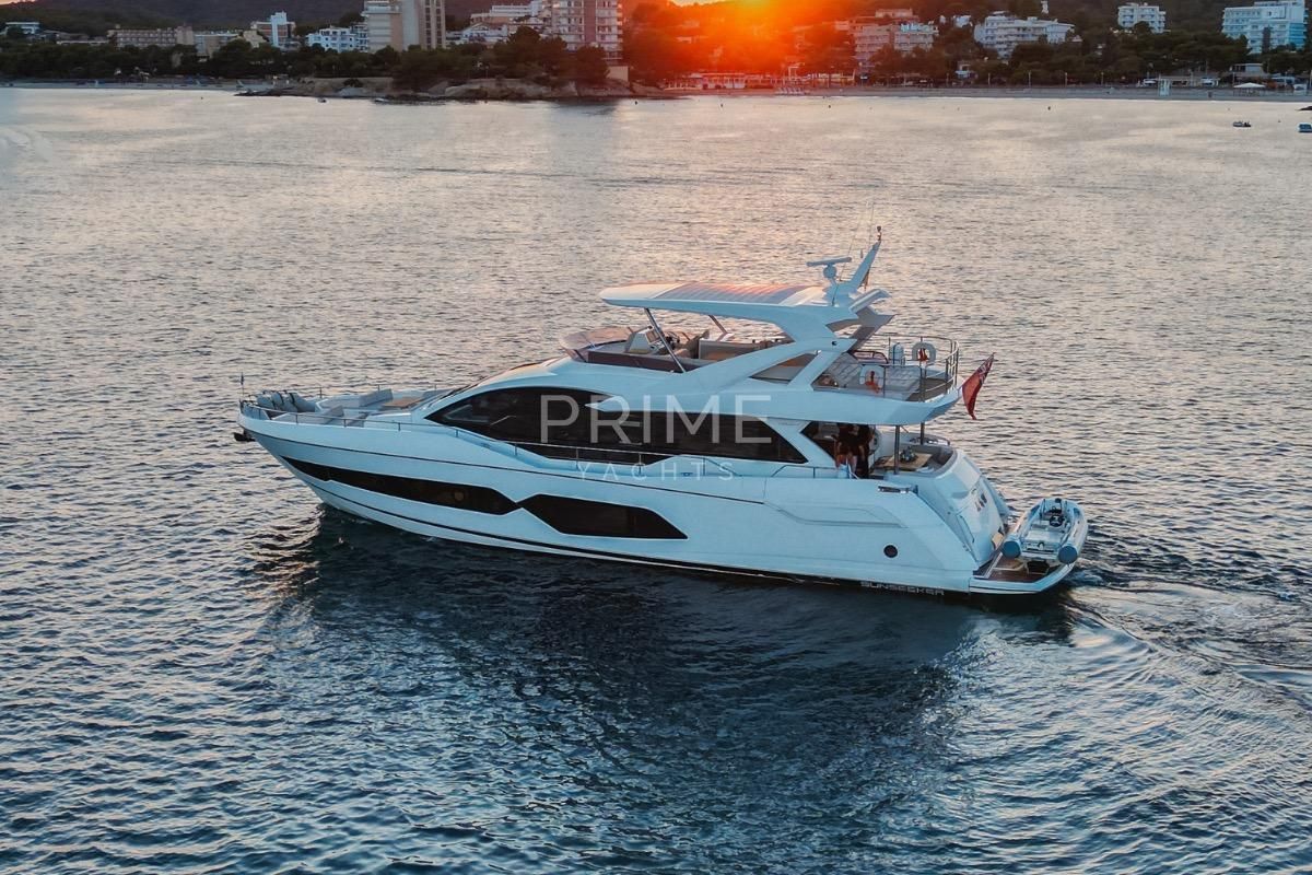 2019 Sunseeker 77 