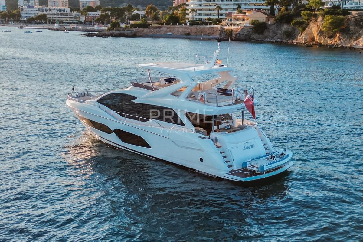 2019 Sunseeker 77 