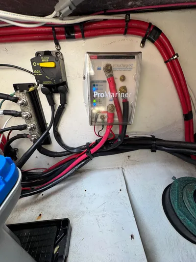 Side Piece Yacht Photos Pics 