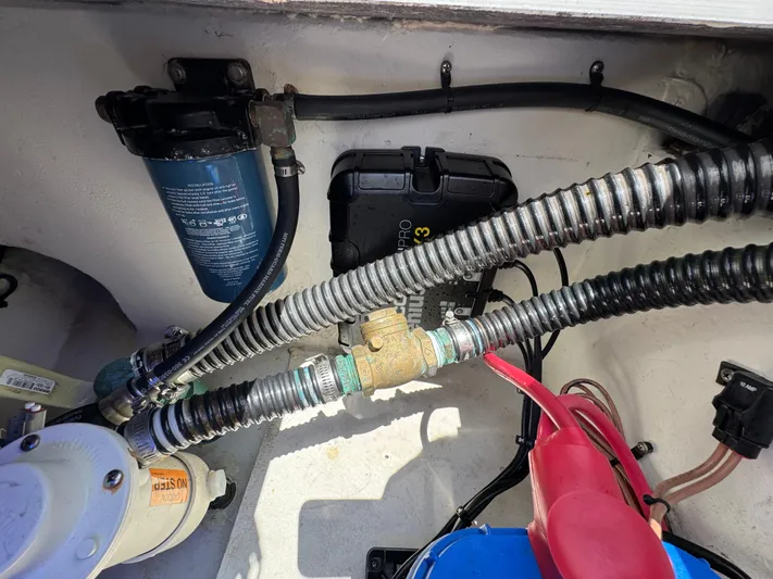 Side Piece Yacht Photos Pics 