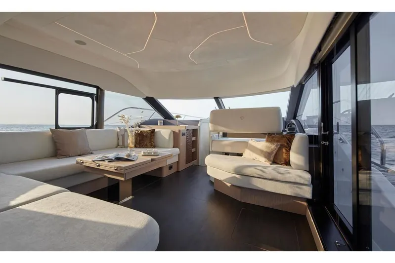  Yacht Photos Pics Manufacturer Provided Image