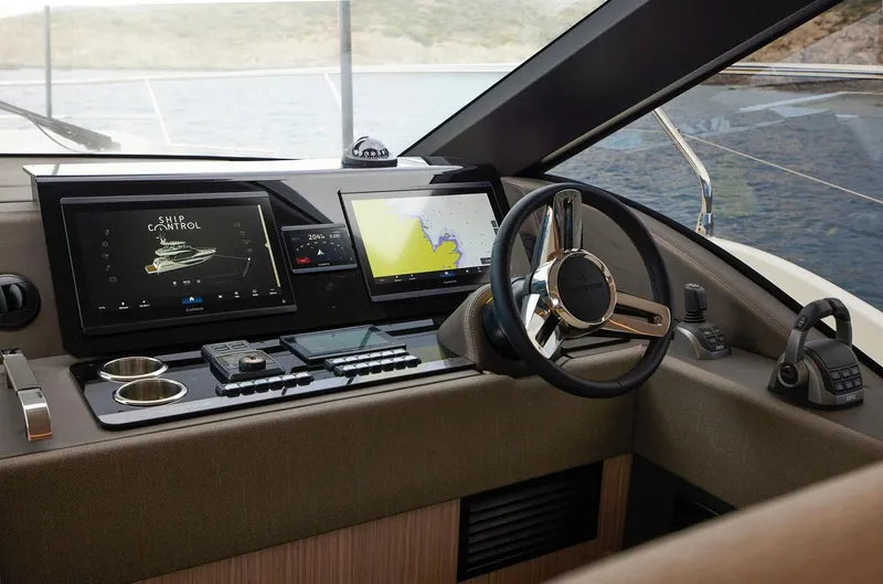  Yacht Photos Pics Manufacturer Provided Image