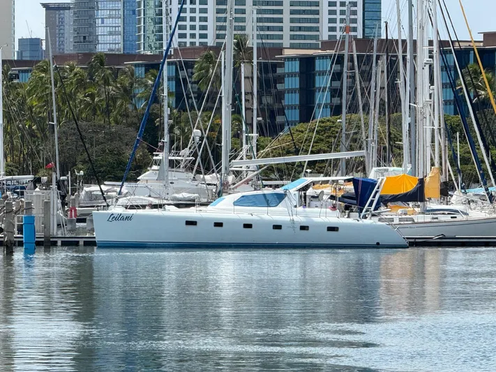 Leilani Yacht Photos Pics 