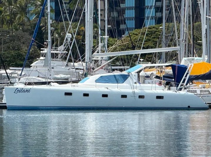 Leilani Yacht Photos Pics 