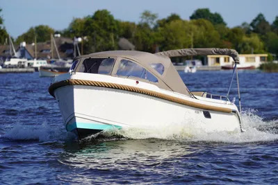 2025 Interboat Intender 750