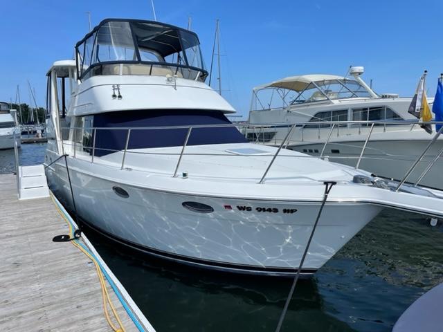 1999 Carver 356 Aft Cabin Motor Yacht Aft Cabin for sale - YachtWorld