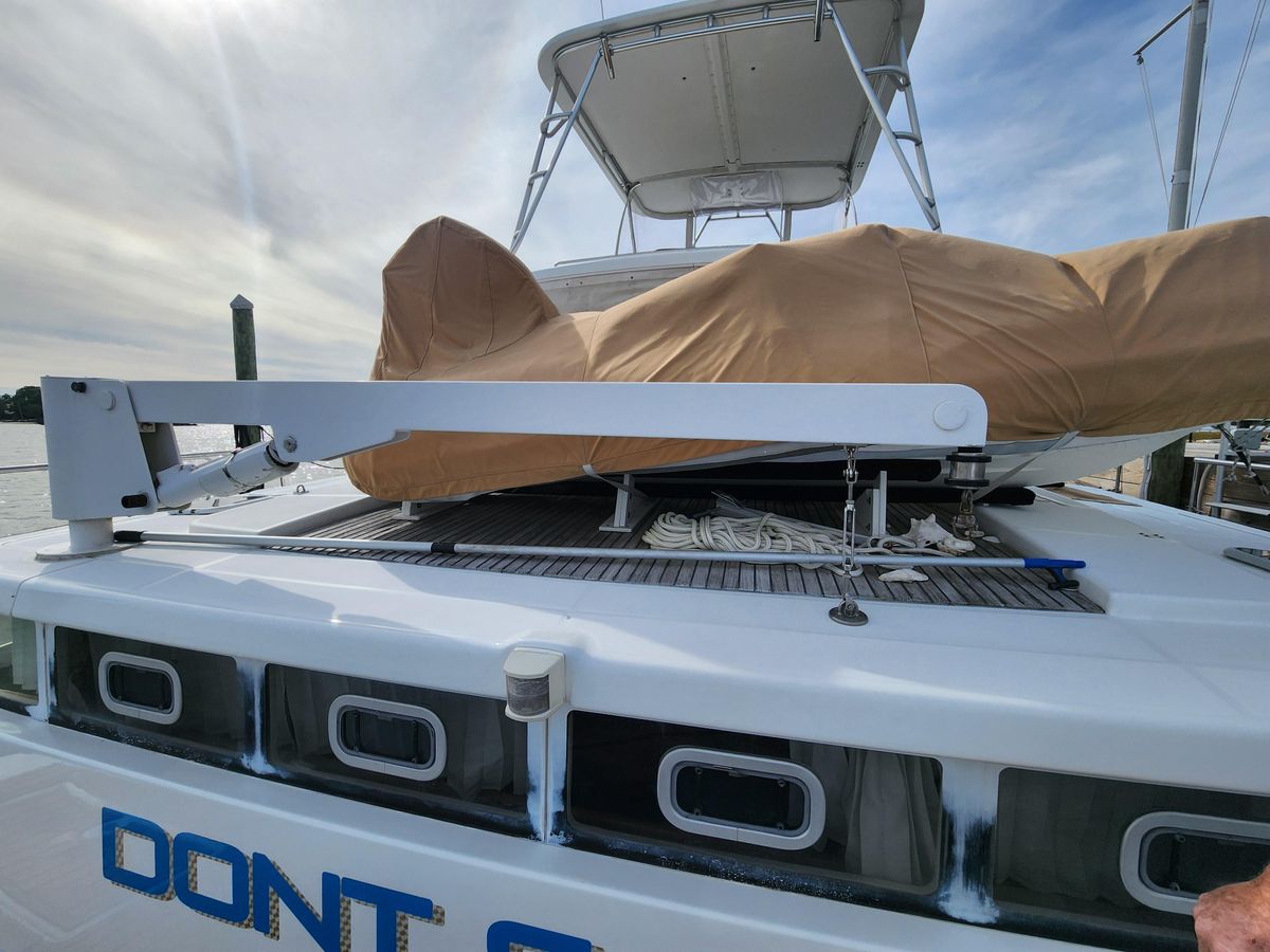 2002 Lagoon 43 