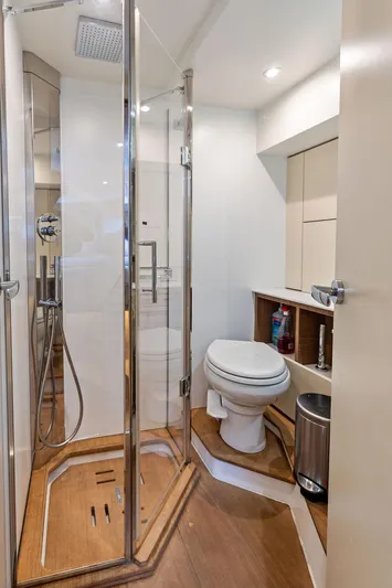 Minion Yacht Photos Pics 