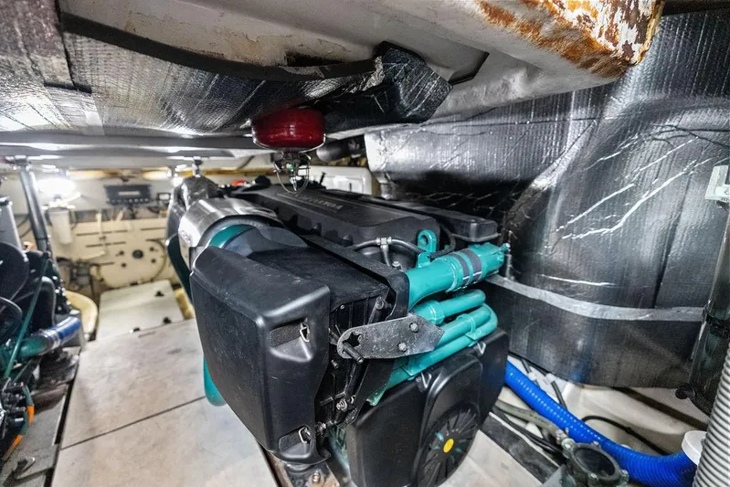 Minion Yacht Photos Pics 