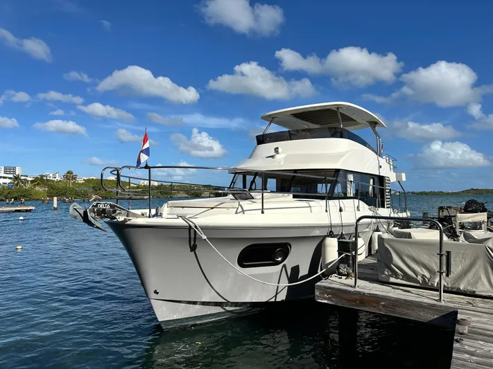 Warawara Yacht Photos Pics 