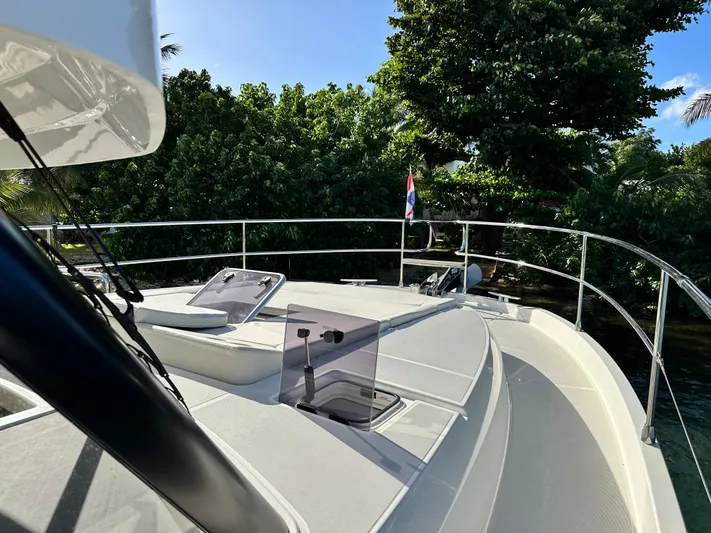 Warawara Yacht Photos Pics 