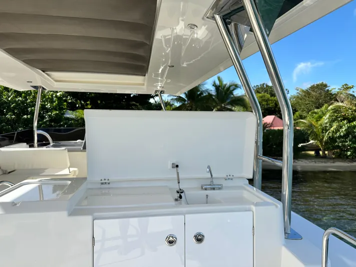 Warawara Yacht Photos Pics 