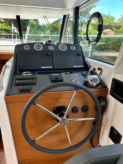 Warawara Yacht Photos Pics 