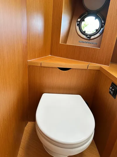 Warawara Yacht Photos Pics 