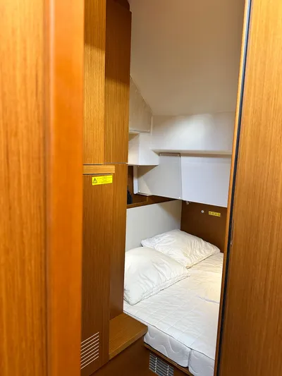 Warawara Yacht Photos Pics 