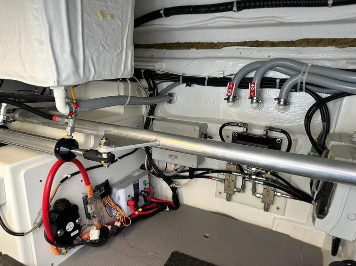 Warawara Yacht Photos Pics 