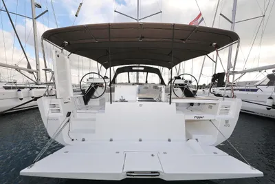 2023 Dufour 470