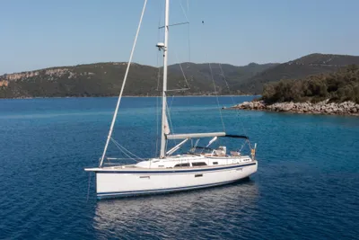 2022 Hallberg-Rassy 400