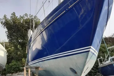 1979 Camper & Nicholsons Deck saloon