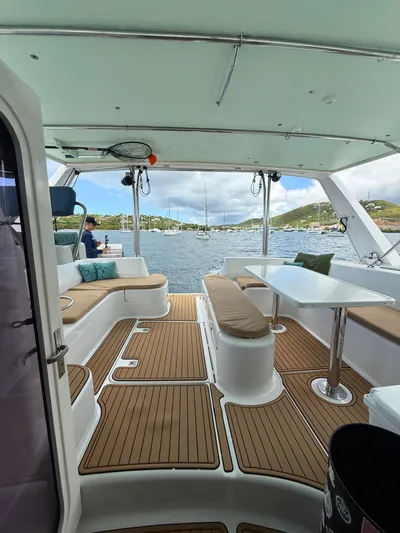 Vita Yacht Photos Pics 