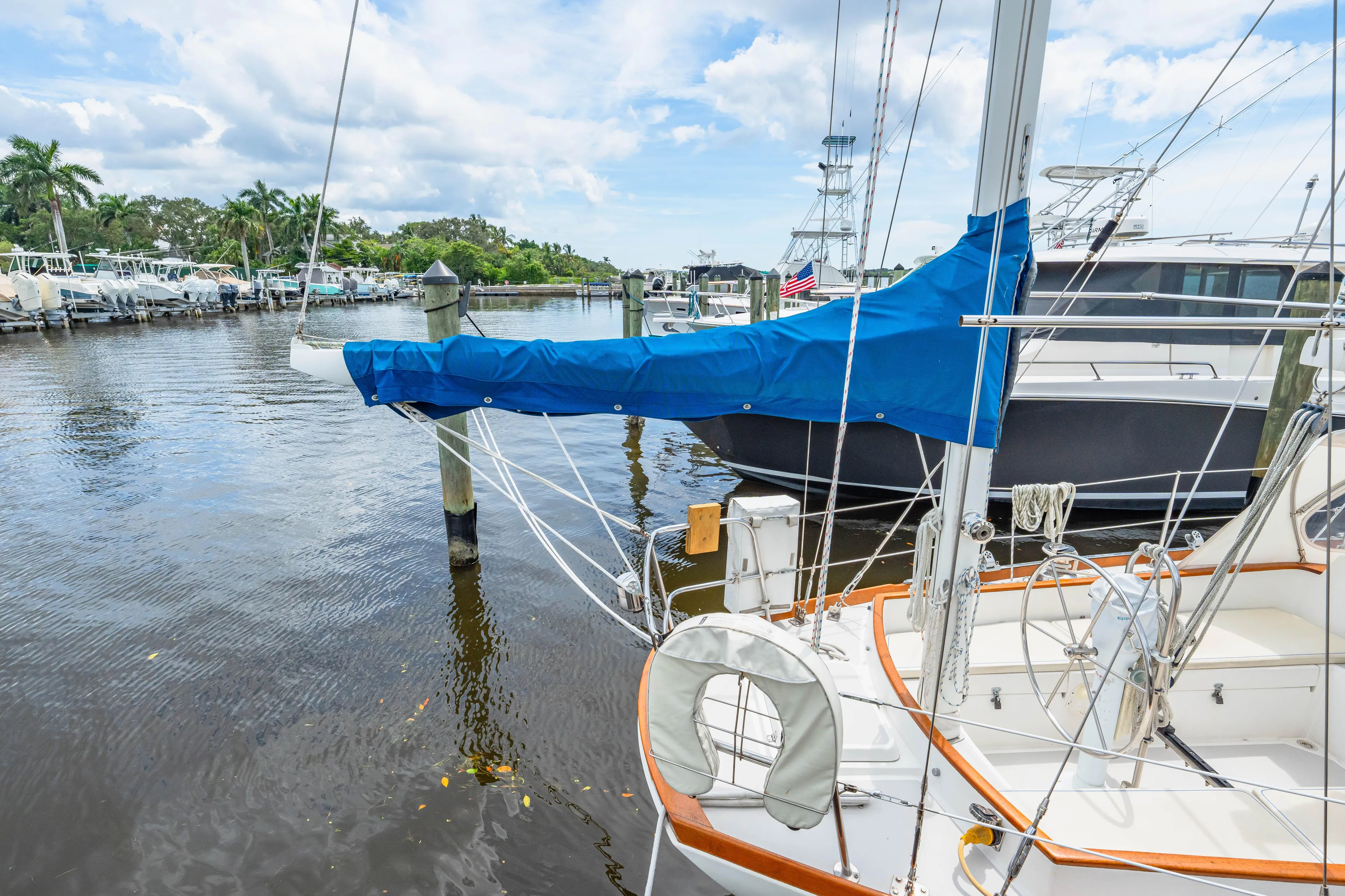 Allegria Yacht Photos Pics 