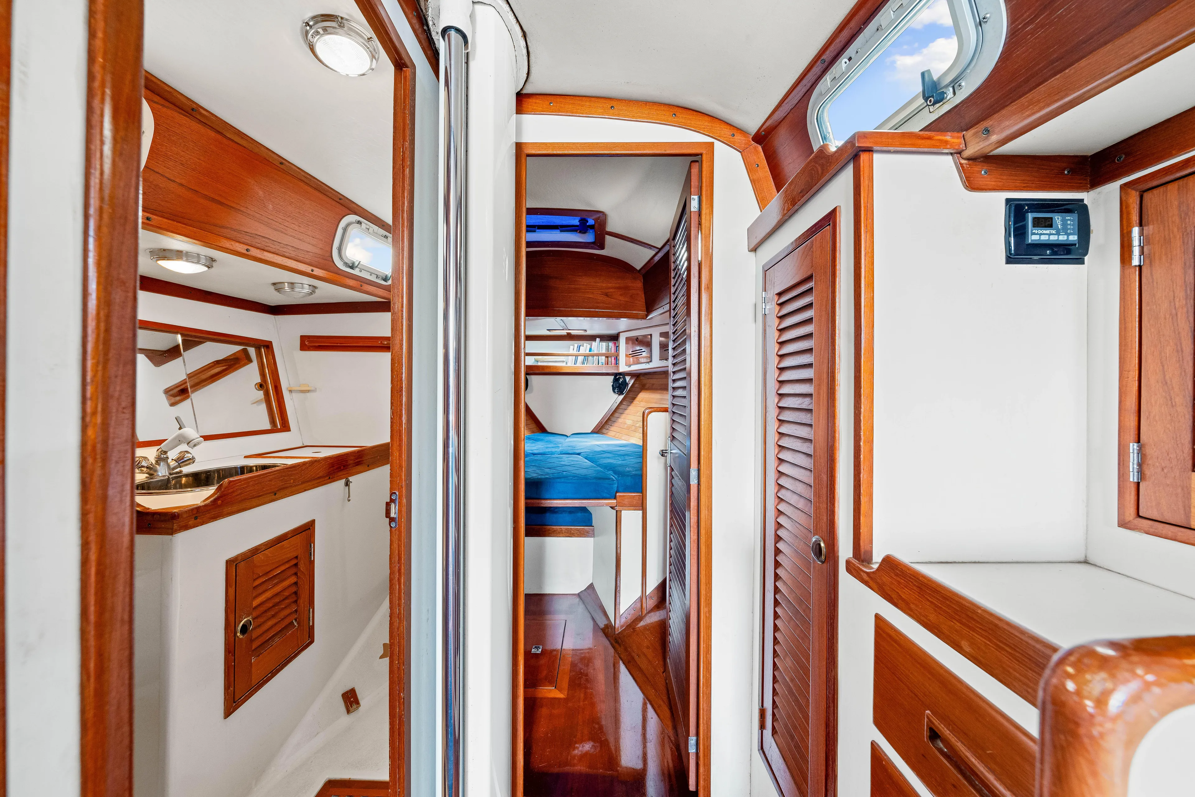 Allegria Yacht Photos Pics 