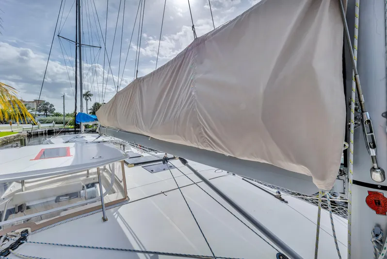  Yacht Photos Pics Sailboat deck view, Leopard 40 model, 2017, with covered sail and clear sky.