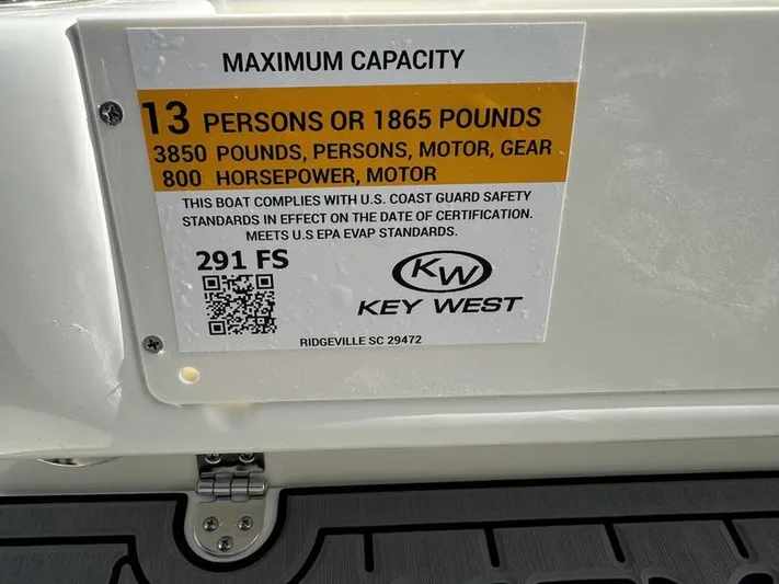  Yacht Photos Pics Key West 291 FS 2025 boat capacity label: 13 persons, 1865 pounds, 800 horsepower.